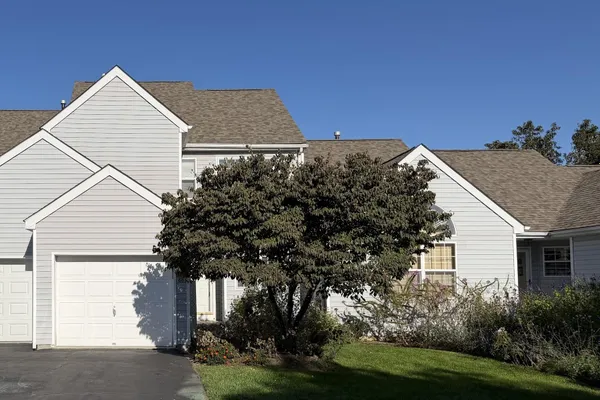 86 TURNBERRY CT