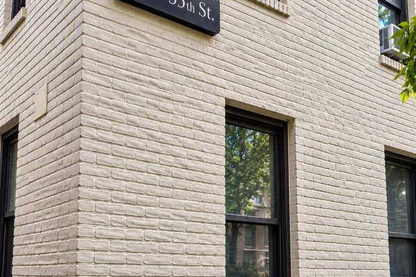 21-38 35TH ST 2C