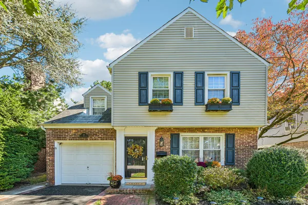 20 REVERE DR