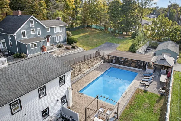 23 S CREEK RD