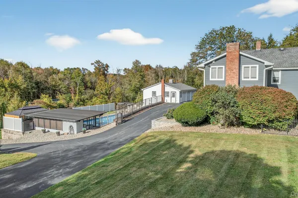 23 S CREEK RD