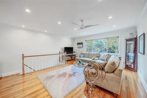 87-27 MARENGO ST 2C