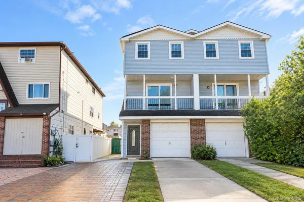 6 AMADOR ST