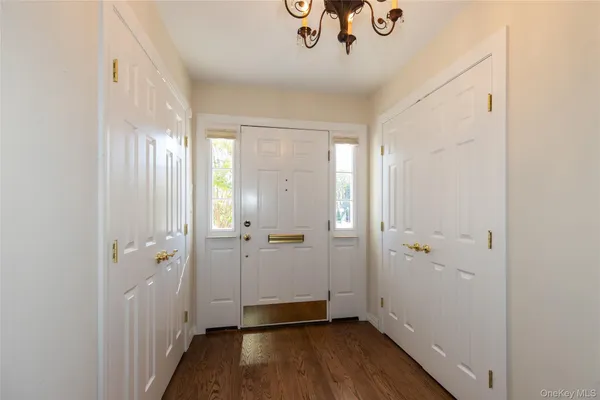6 PIN OAK DR