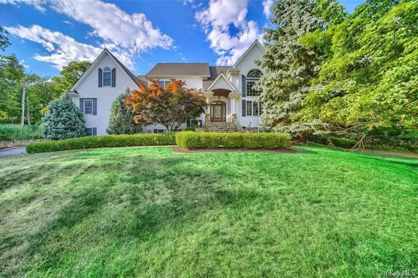5 DUNDERBERG RD