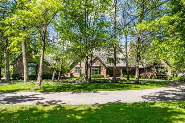 14300 OAKBROOK CT