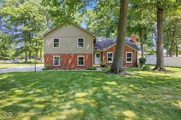 1336 S HERON DR