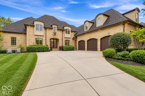 15479 HIDDEN OAKS LN
