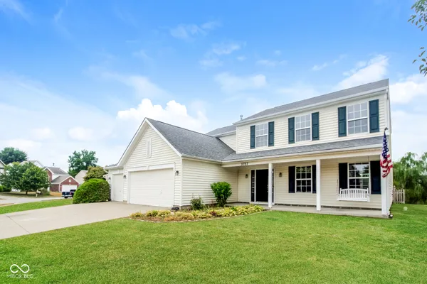 5757 COLUMBIA CIR