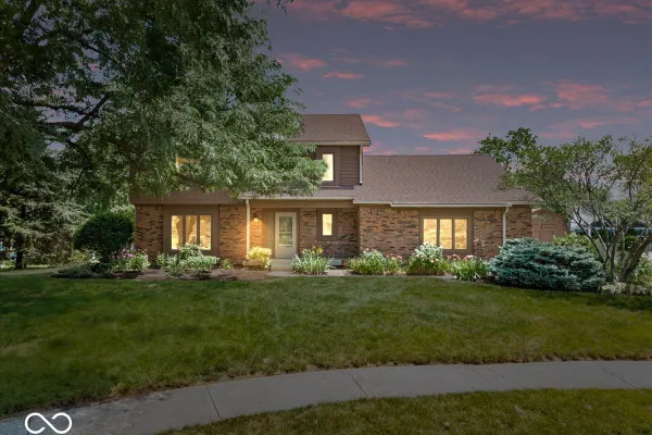 13749 LANGLEY CT