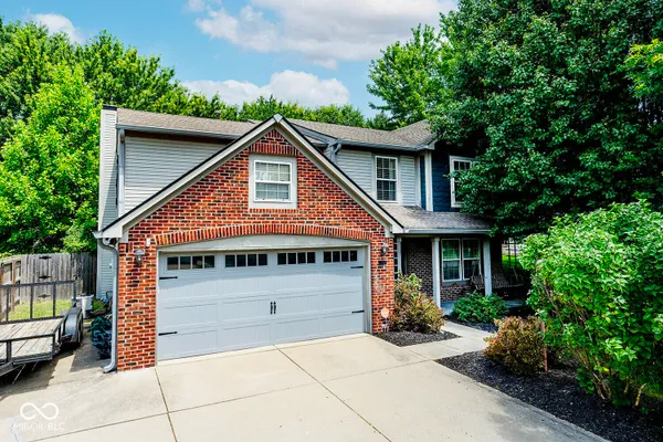111 OAKVIEW DR