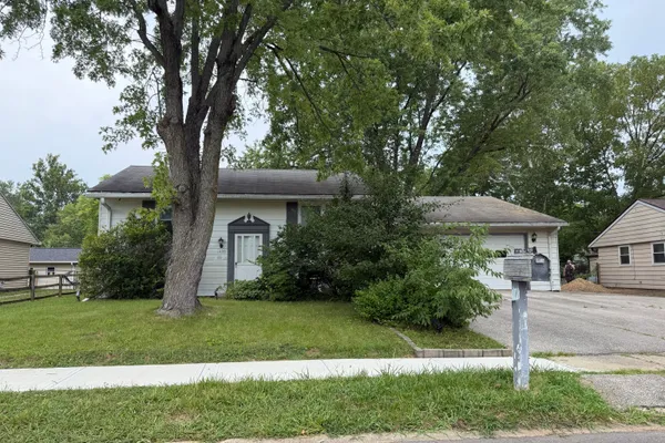 1420 PIERCE DR