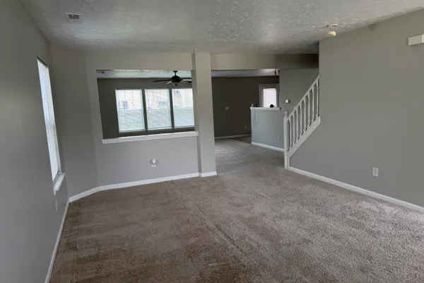 2935 ANGELINA DR