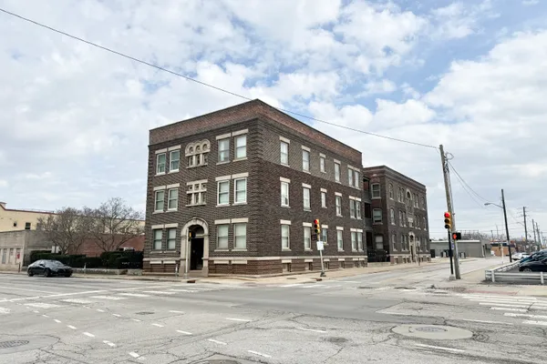 801 N PENNSYLVANIA ST A-B