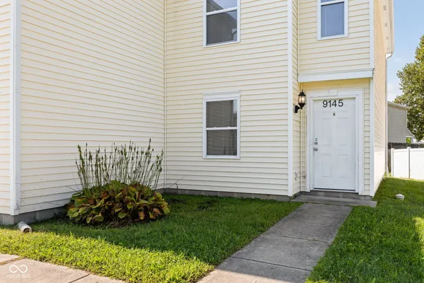 9145 CENTENARY LN