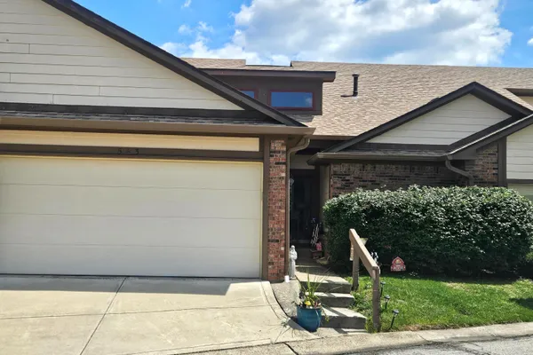 563 CIELO VISTA CT