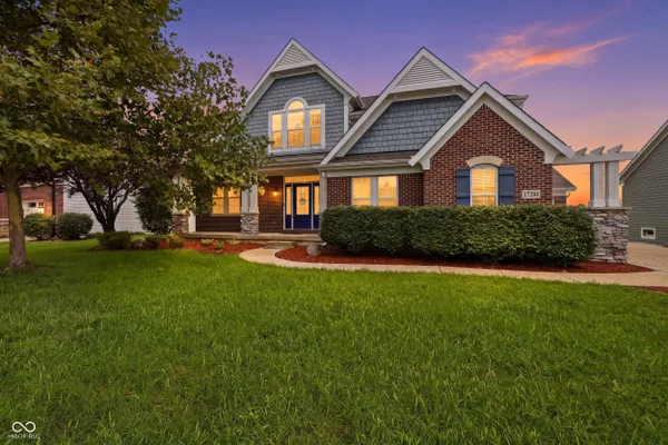 17204 BLUESTONE DR