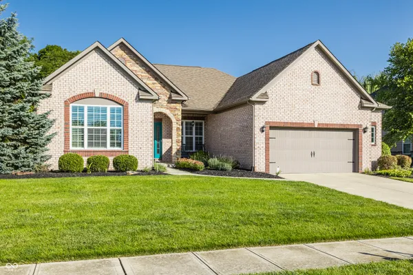 13816 AMBRIA DR