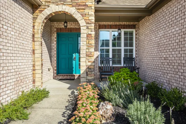 13816 AMBRIA DR