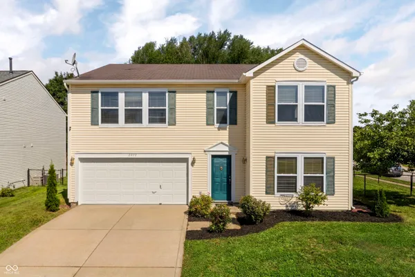 2272 WESTMERE DR
