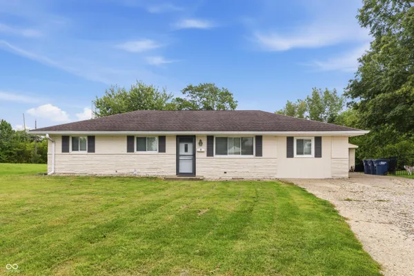 9 WALLY CT