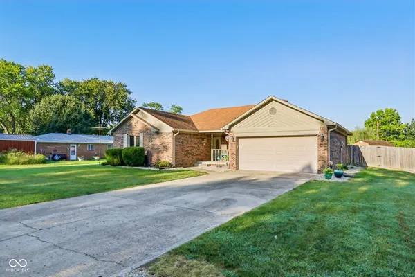 174 JUSTIN DR