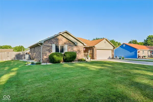 174 JUSTIN DR