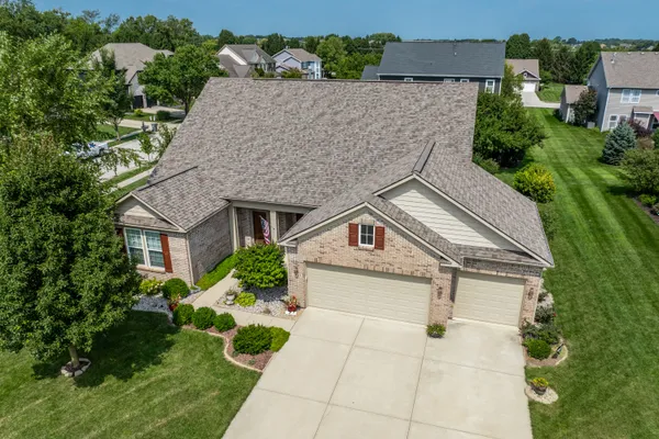 7658 WINDING LAKE DR