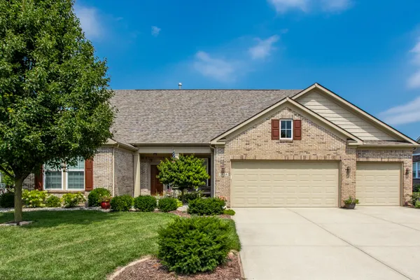 7658 WINDING LAKE DR