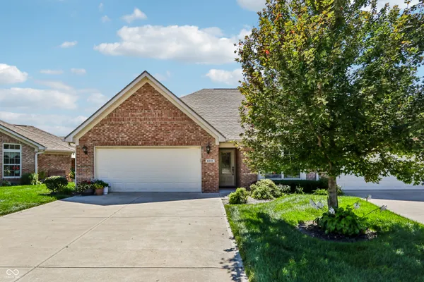 4935 W HARRISBURG CT