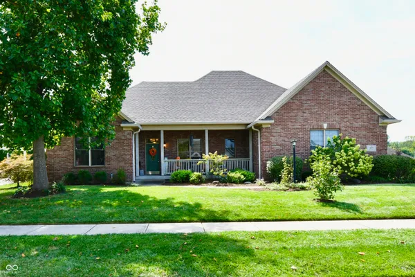 355 CONNECTICUT CIR