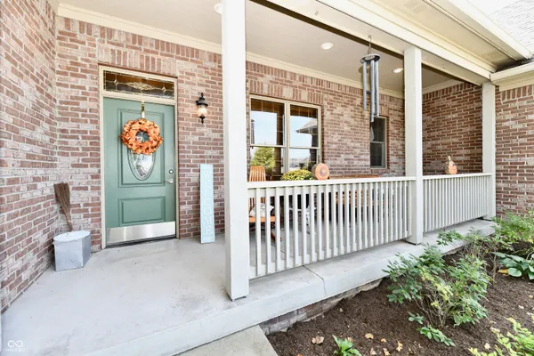 355 CONNECTICUT CIR