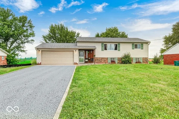 2616 E COUNTY RD