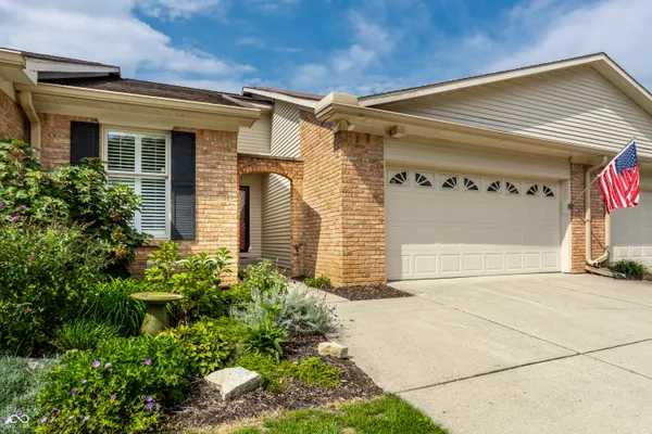 8406 QUAIL HOLLOW RD