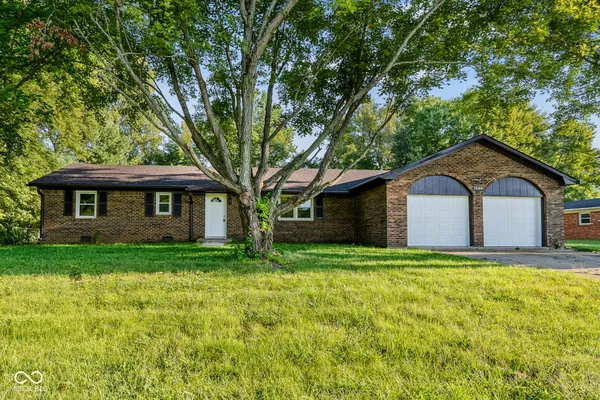 1586 E COUNTY RD