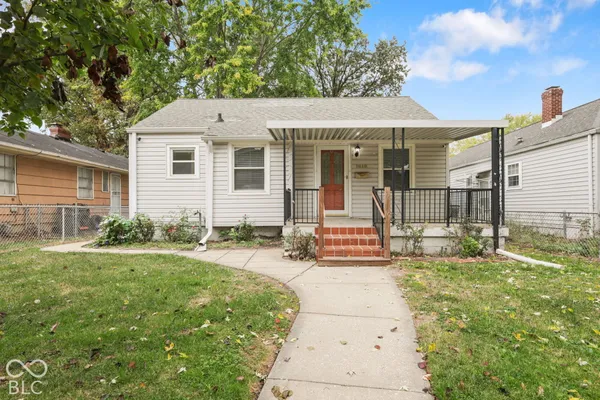 1618 N LINWOOD AVE