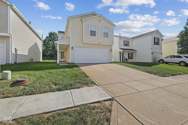 10629 GLENAYR DR
