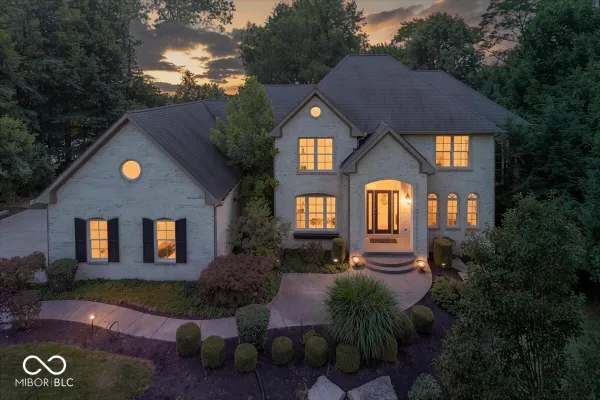 8809 WILLIAM PENN CIR