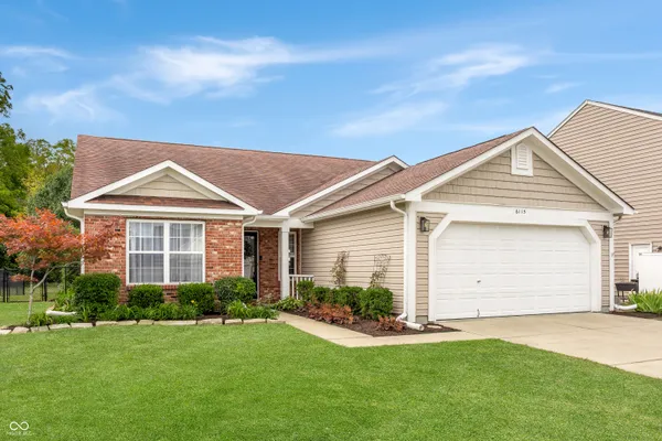 6115 GREEN GLADE DR