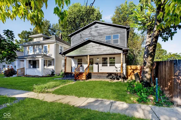 124 N GRANT AVE