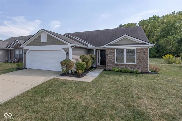 6129 GREEN GLADE DR