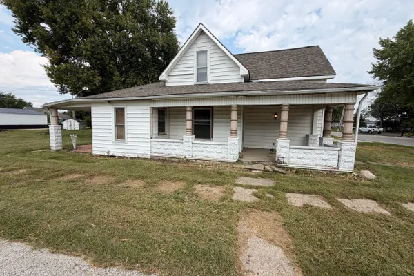 250 S CENTRAL ST