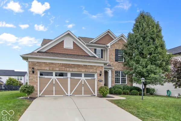 15975 VIKING MEADOWS DR