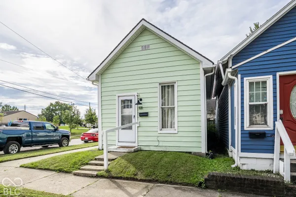 101 KANSAS ST
