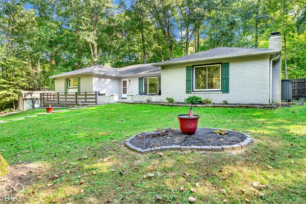 8581 N GOAT HOLLOW RD