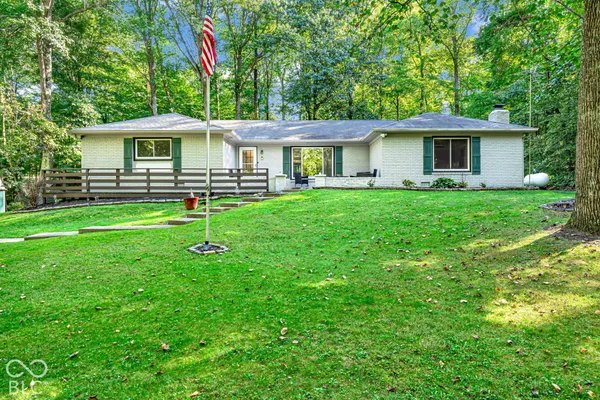 8581 N GOAT HOLLOW RD