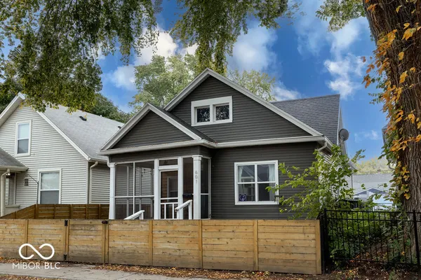 601 COTTAGE AVE