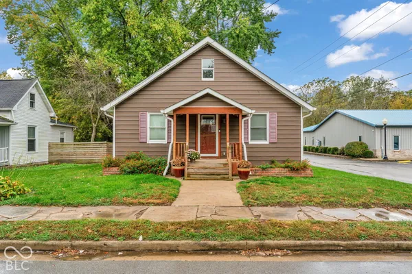 505 E MAIN ST