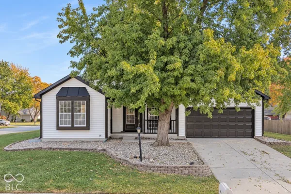 11717 MADDEN LN