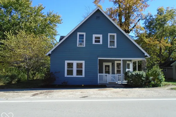11 N MAIN ST